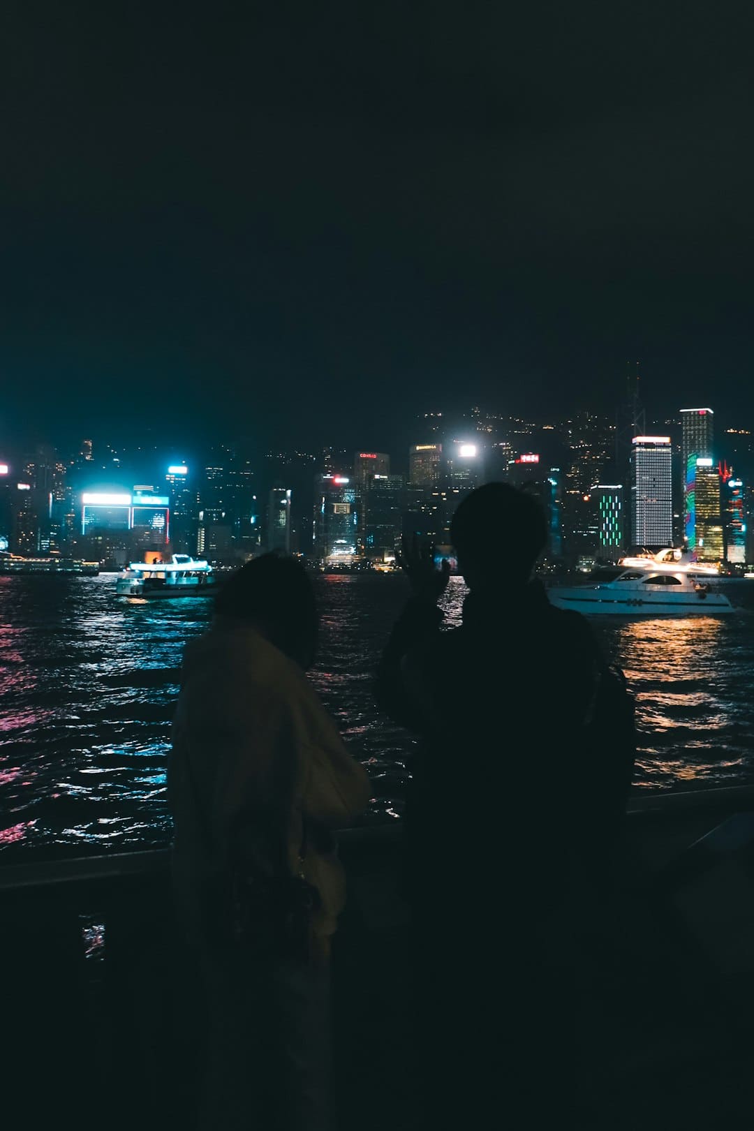 韩国首尔林既能赏识汉江的美，又能感触树林的幽_